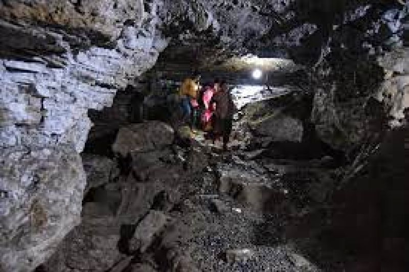 Mahendra Cave - Toursian